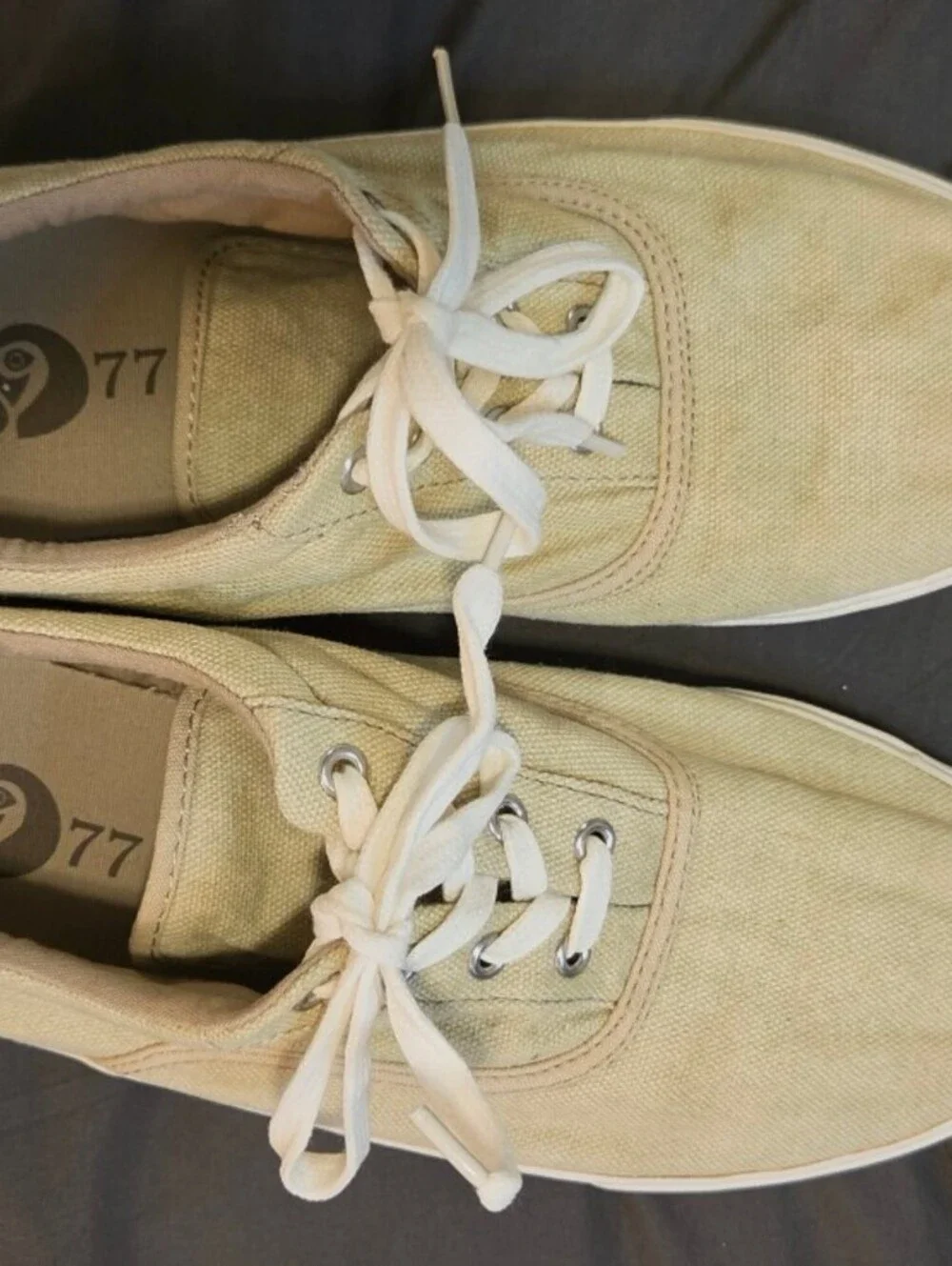 Margaritaville Mens Canvas Medellin Khaki Sneakers sz 10.5